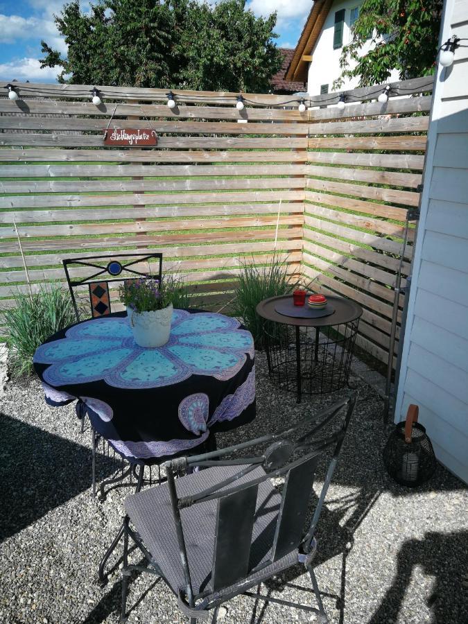 B&B Whitianga Vinelz Exterior photo